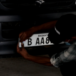 Supreme Court Issues Interim Order: No English on Embossed Number Plates